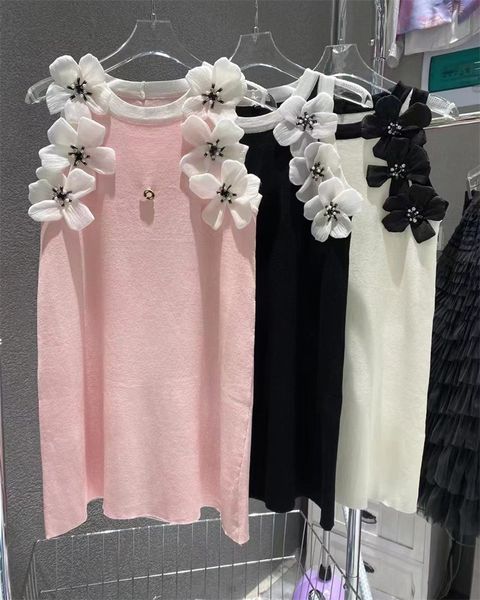 women slip knitted dress female summer new french designer dress sleeveless flower knit dresses, Black;gray
women slip knitted dress female summer new french designer dress sleeveless flower knit dresses, Black;gray