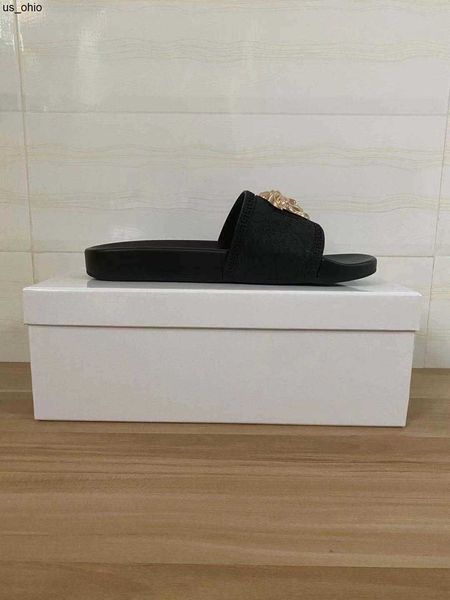 slippers 2022 slippers platform designer rubber slides sandal floral brocade fashion mens gear bottoms flip flops striped womens sandals des, Black
slippers 2022 slippers platform designer rubber slides sandal floral brocade fashion mens gear bottoms flip flops striped womens sandals des, Black