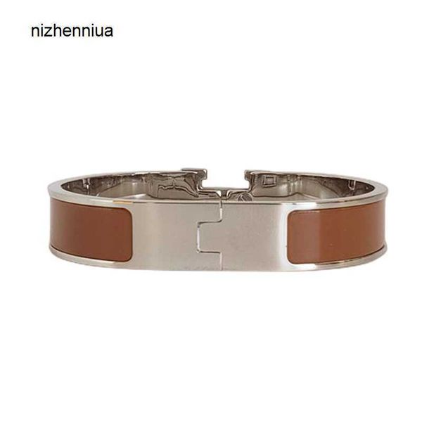 classic designer bracelet h letter 18k white gold plated ladies torque bangle initial charm stainless steel buckle men bracelets wedding gi, Black
classic designer bracelet h letter 18k white gold plated ladies torque bangle initial charm stainless steel buckle men bracelets wedding gi, Black