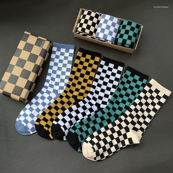 socks men checkerboard print harajuku fashion check street sports skateboard couples socks geometric hip hop socks 3 prc/box, Black
socks men checkerboard print harajuku fashion check street sports skateboard couples socks geometric hip hop socks 3 prc/box, Black