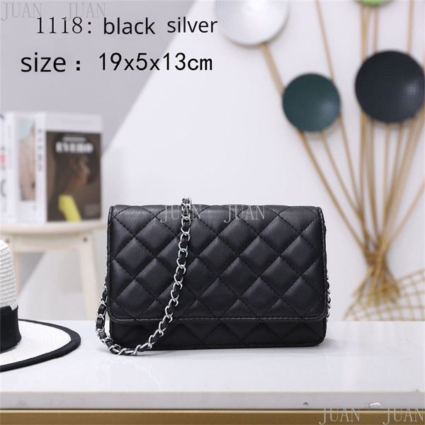 designer package ling lattice chain bag women's senior chic niche design color matching single crossbody bag ringer chain bag
designer package ling lattice chain bag women's senior chic niche design color matching single crossbody bag ringer chain bag