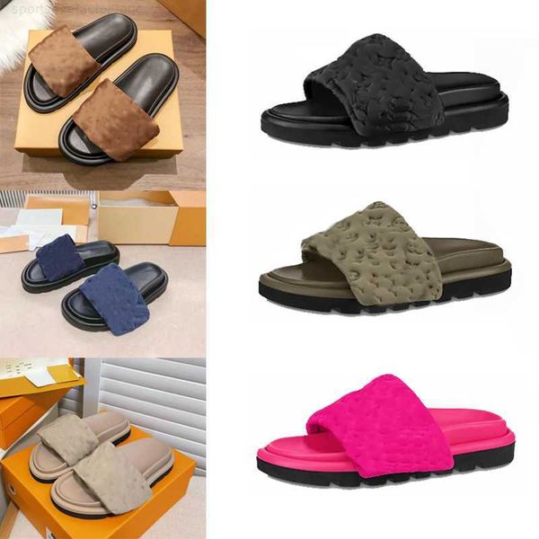 woman slipper luxurious sandals famous designer women pool sliders pillow slide womens sandal platform slippers real leather fashion sandles, Black
woman slipper luxurious sandals famous designer women pool sliders pillow slide womens sandal platform slippers real leather fashion sandles, Black