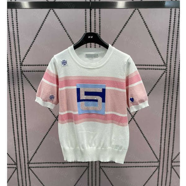 23ss womens knits womens designer clothing spring and summer new classic 5 drill patchwork color pullover knitted short sleeve womens clothe, White
23ss womens knits womens designer clothing spring and summer new classic 5 drill patchwork color pullover knitted short sleeve womens clothe, White