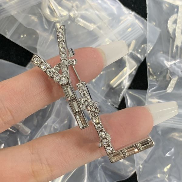 13 style luxury brand designer simple letter y pins brooches women gold ysltiy cape buckle brooch suit pin wedding party jewelry accessories, Gray
13 style luxury brand designer simple letter y pins brooches women gold ysltiy cape buckle brooch suit pin wedding party jewelry accessories, Gray