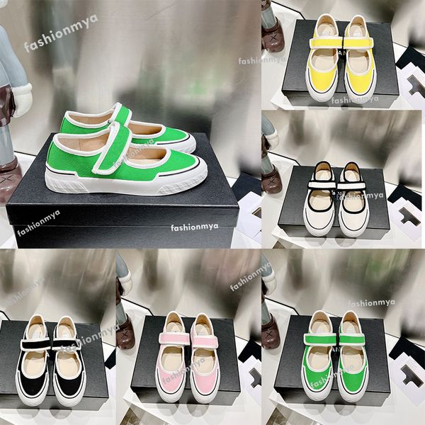 designer shoes women canvas sneakers calfskin sneaker fashion candy color shoe luxury brand letter walking shoes flat lace-up print, Black
designer shoes women canvas sneakers calfskin sneaker fashion candy color shoe luxury brand letter walking shoes flat lace-up print, Black