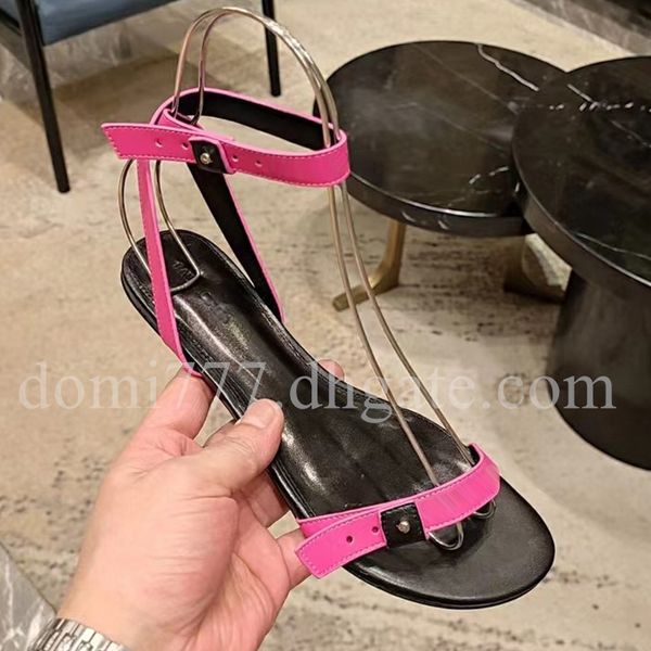 with letter logo high-quality fashion women's flat leather sandals summer sandals eu35-42, Black
with letter logo high-quality fashion women's flat leather sandals summer sandals eu35-42, Black