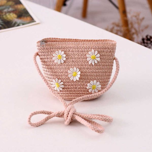 new 2022 summer girls' shoulder bag daisy grass bag messenger bag children's key coin wallet cute princess 0d08
new 2022 summer girls' shoulder bag daisy grass bag messenger bag children's key coin wallet cute princess 0d08