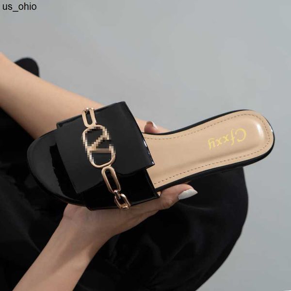 slippers summer slides slippers ladies shoes metallic slide sandals casual flat slippers for women beach low heel sandals size 3742 j0522, Black
slippers summer slides slippers ladies shoes metallic slide sandals casual flat slippers for women beach low heel sandals size 3742 j0522, Black