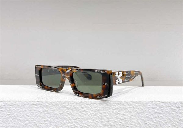 Fashion Designer OFF W cool sunglasses Luxury 2023 new off for men and women with the same box in main street of ins blog
Fashion Designer OFF W cool sunglasses Luxury 2023 new off for men and women with the same box in main street of ins blog