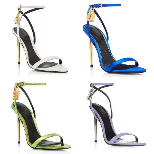 brand women elegant 22s shoes padlock pointy naked sandals shoes hardware lock and key woman metal stiletto heel party dress wedding eu35-43, Black
brand women elegant 22s shoes padlock pointy naked sandals shoes hardware lock and key woman metal stiletto heel party dress wedding eu35-43, Black
