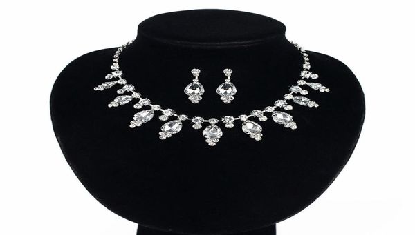 2017 new wedding costume accessories cubic zircon crystal bridal earrings and necklace jewelry sets for brides6142297, Silver
2017 new wedding costume accessories cubic zircon crystal bridal earrings and necklace jewelry sets for brides6142297, Silver