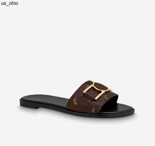 slippers womens calssical fashion flat slippers outdoor causal rubber mules women pool slides size euro 3542 lock it j230520, Black
slippers womens calssical fashion flat slippers outdoor causal rubber mules women pool slides size euro 3542 lock it j230520, Black