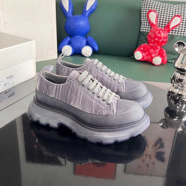 luxury womens shoes casual shoes office sneakers designer man running outdoor sports design men's sneaker platform, Black
luxury womens shoes casual shoes office sneakers designer man running outdoor sports design men's sneaker platform, Black