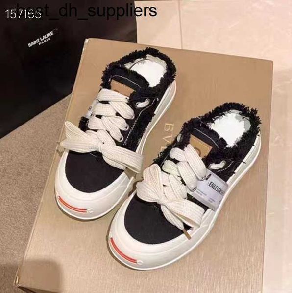 baotou half slippers women's 2023 new summer fashion versatile season outwear lazy big head beggar smiling face thick bottom canvas, Black
baotou half slippers women's 2023 new summer fashion versatile season outwear lazy big head beggar smiling face thick bottom canvas, Black