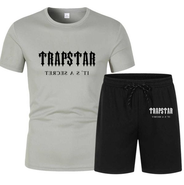 trapstar brand designer basketball tracksuit set men t shirt shorts sets summer sportswear jogging pants streetwear harajuku 2ess, Gray
trapstar brand designer basketball tracksuit set men t shirt shorts sets summer sportswear jogging pants streetwear harajuku 2ess, Gray