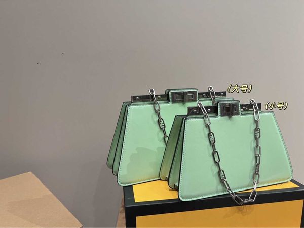 spring and summer 2023 new fashion handbag chain messenger shoulder bag kitten bag temperament commuter buckle female 230519
spring and summer 2023 new fashion handbag chain messenger shoulder bag kitten bag temperament commuter buckle female 230519