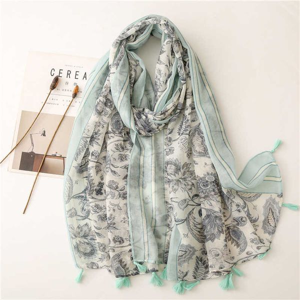 new design brand women scarf fashion aztec geometric tassel shawls spring autumn warm wrap hijabs lady pashmina foulards bandana g220513, Blue;gray
new design brand women scarf fashion aztec geometric tassel shawls spring autumn warm wrap hijabs lady pashmina foulards bandana g220513, Blue;gray
