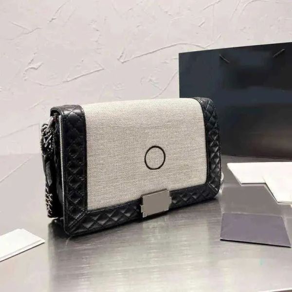 2023 new fashion designer - shoulder bag women chain embroidered letters handbag shoulder bag luxury crossbody wallet chain inlaid brick pur
2023 new fashion designer - shoulder bag women chain embroidered letters handbag shoulder bag luxury crossbody wallet chain inlaid brick pur