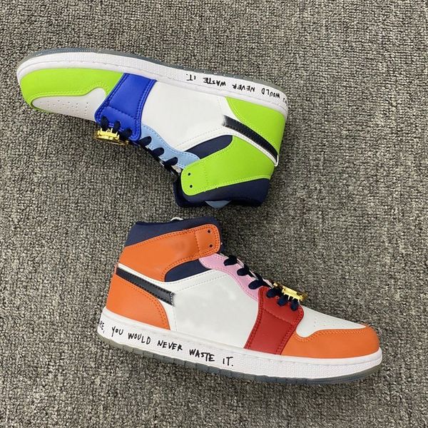 Shoes High OG Mens Basketball Shoe Bred Men Women Sneakers Trainers Patent Heritage Watch University Blue Top Designer Sneaker Trainer, # 5
Shoes High OG Mens Basketball Shoe Bred Men Women Sneakers Trainers Patent Heritage Watch University Blue Top Designer Sneaker Trainer, # 5