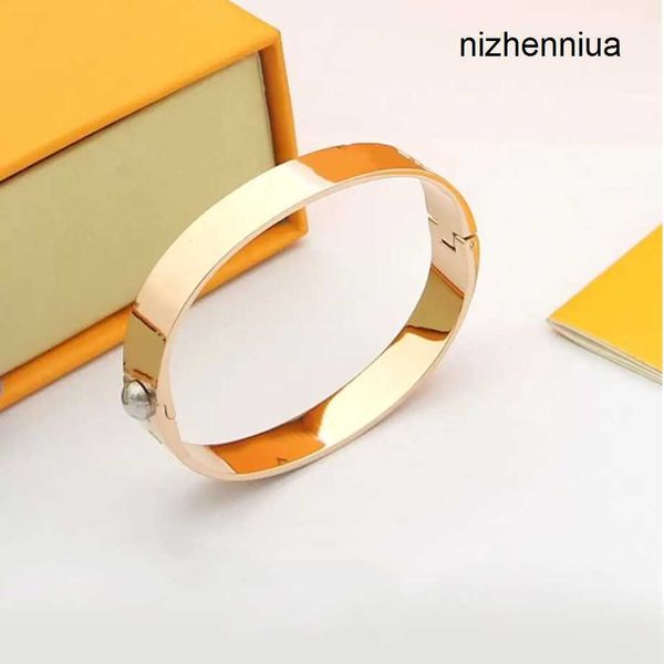 g h c bangle luxury brand bracelets men and women designer design couple stainless steel fashion jewelry valentine's day, Black
g h c bangle luxury brand bracelets men and women designer design couple stainless steel fashion jewelry valentine's day, Black