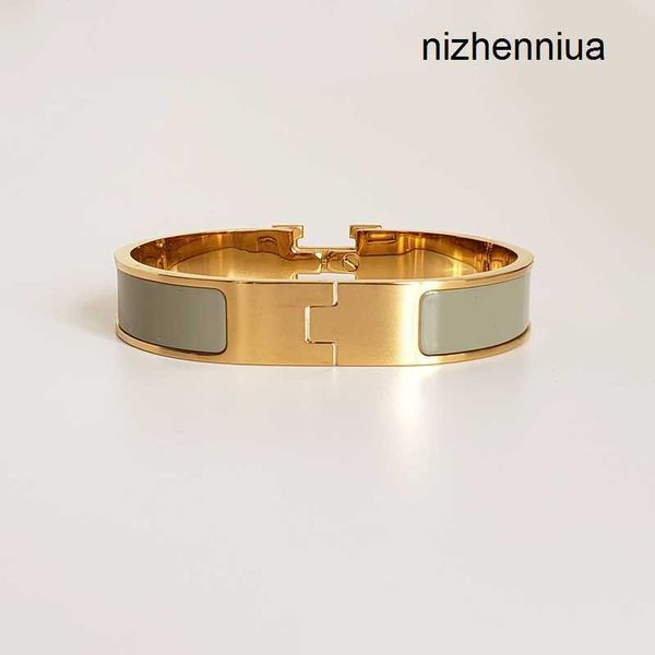 high end fashion bracelet designer h letter luxury enamel men and women jewelry everyday accessories party wedding christmas gifts 6yui, Black
high end fashion bracelet designer h letter luxury enamel men and women jewelry everyday accessories party wedding christmas gifts 6yui, Black