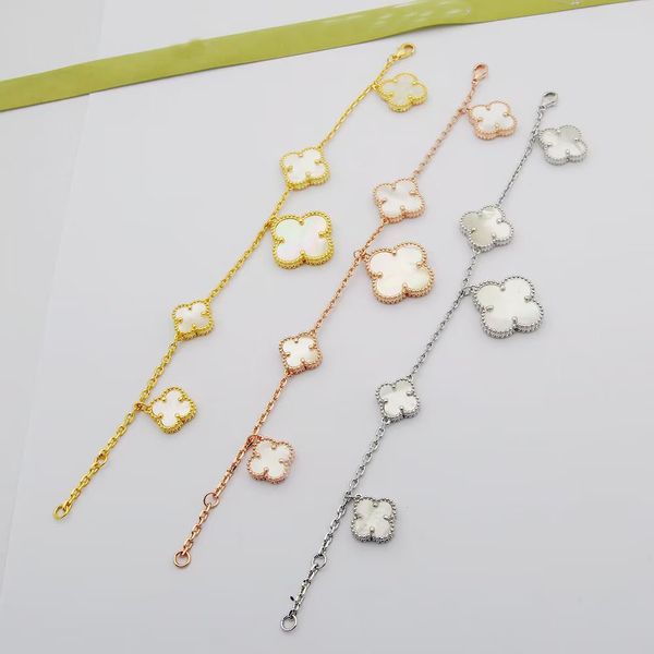 four leaf clover bracelet fashion brand classic fashion brand men women bracelet party valentine's day gift, Golden;silver
four leaf clover bracelet fashion brand classic fashion brand men women bracelet party valentine's day gift, Golden;silver