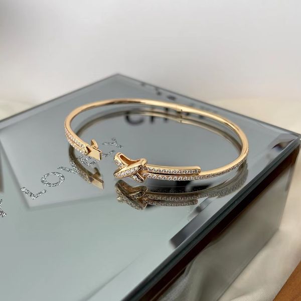 designer jewelry bangle luxury bracelet for womem cross connection x bracelet fashion classic women valentine's day gift engagement jew, Black
designer jewelry bangle luxury bracelet for womem cross connection x bracelet fashion classic women valentine's day gift engagement jew, Black