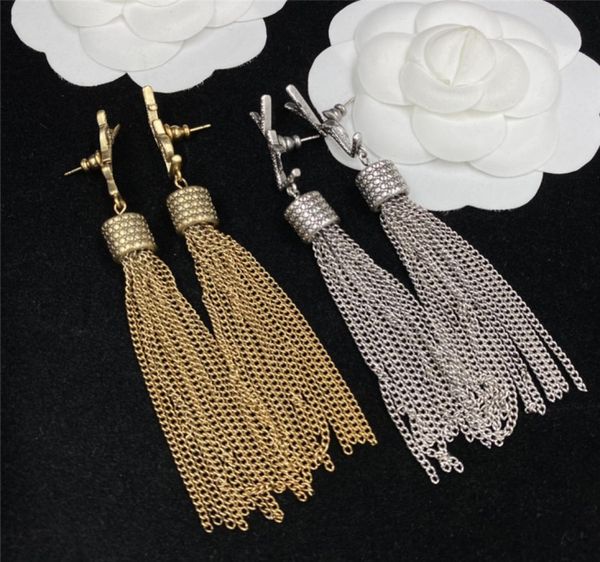 vintage letters tassel charm earrings golden silver ear studs women letter eardrops with box6682008
vintage letters tassel charm earrings golden silver ear studs women letter eardrops with box6682008