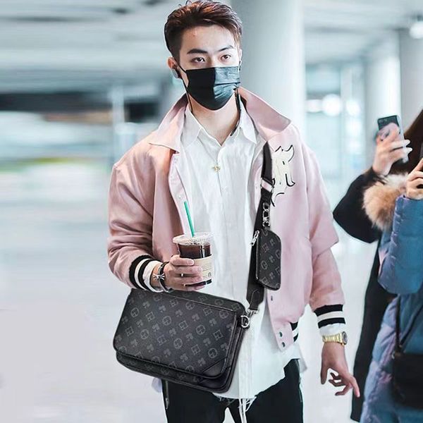 l g old flower classic designer bag fashion evening cross body shoulder bags wallets leather patchwork men women handbag designer camera pho, Red;black
l g old flower classic designer bag fashion evening cross body shoulder bags wallets leather patchwork men women handbag designer camera pho, Red;black
