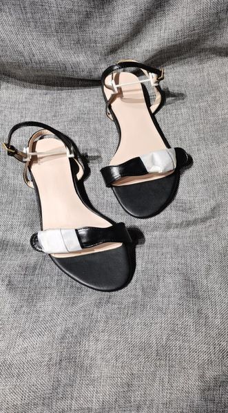 selling summer women039s slippers female039s flip flops mushroom slippers pvc sandals camellia jelly shoes beach shoes7370987, Black
selling summer women039s slippers female039s flip flops mushroom slippers pvc sandals camellia jelly shoes beach shoes7370987, Black