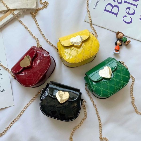 cute little girl mini shoulder bag children's fashion coin wallet small handbag cute patent leather children's messenger bag, Black
cute little girl mini shoulder bag children's fashion coin wallet small handbag cute patent leather children's messenger bag, Black