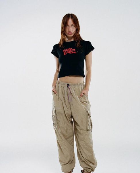 2023ss summer new realisation par women's designer t-shirt classic letters print tees fashion cotton white elastic short-sleeved t-shi
2023ss summer new realisation par women's designer t-shirt classic letters print tees fashion cotton white elastic short-sleeved t-shi