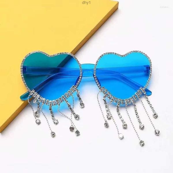 sunglasses candy color love tassel y2k glasses fashion heart frameless ocean personalized sungalsses 261r7, White;black
sunglasses candy color love tassel y2k glasses fashion heart frameless ocean personalized sungalsses 261r7, White;black