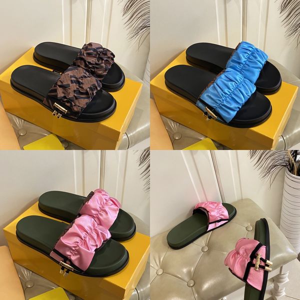 designer slippers women sandals platform shoes satin silk slides slip on rubber mules scarf slipper letter printing sandal comfortable with, Black
designer slippers women sandals platform shoes satin silk slides slip on rubber mules scarf slipper letter printing sandal comfortable with, Black