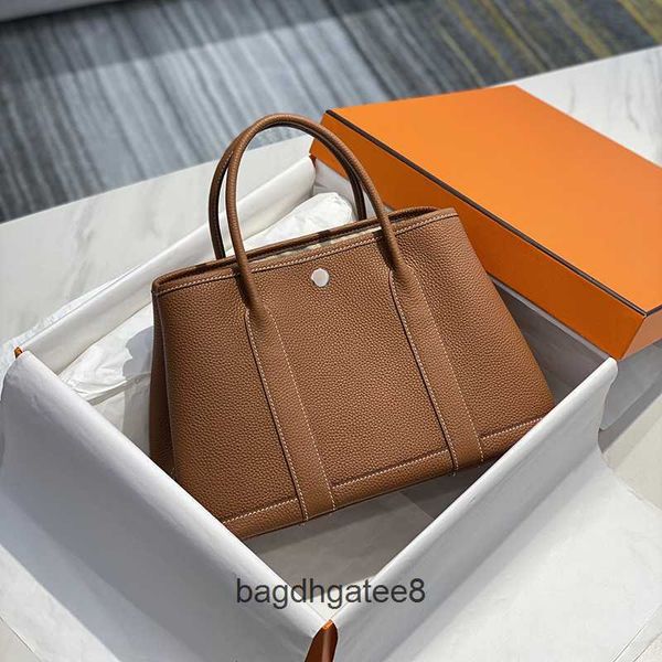 totes bag garden party bags 2023 leather designer women's one shoulder crossbody tote versatile portable big shopping bucket
totes bag garden party bags 2023 leather designer women's one shoulder crossbody tote versatile portable big shopping bucket