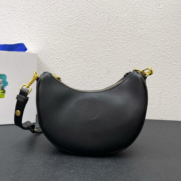 half moon hobo bags shoulder underarm bag leather handbags crossbody shopping women handbag purse plain zipper messenger fashion alphabet ad
half moon hobo bags shoulder underarm bag leather handbags crossbody shopping women handbag purse plain zipper messenger fashion alphabet ad