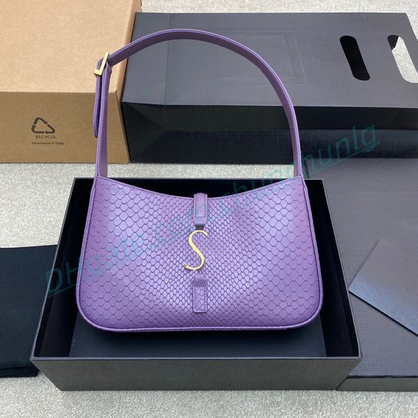 luxury woman hand bags designer shoulder bags designer underarm pouch designer women luxurys totes tape box
luxury woman hand bags designer shoulder bags designer underarm pouch designer women luxurys totes tape box