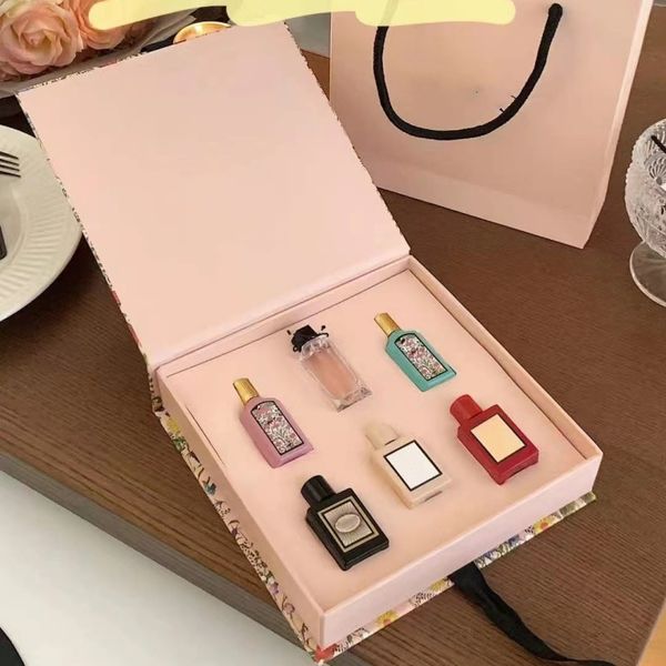 2023 new perfume ladies gift box set of 6 flowers bloom women perfume travel sets & mini fragrances ing
2023 new perfume ladies gift box set of 6 flowers bloom women perfume travel sets & mini fragrances ing