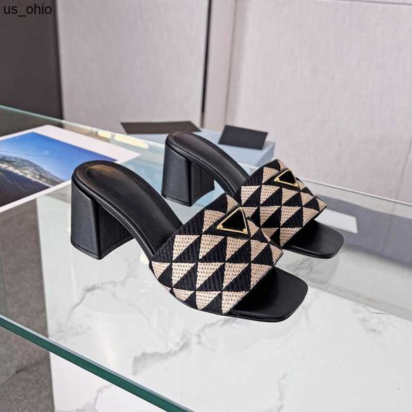 slippers women embroidered fabric heeled slide slippers black beige embroidery cotton sandals mules home flip flops casual summer block heel
slippers women embroidered fabric heeled slide slippers black beige embroidery cotton sandals mules home flip flops casual summer block heel