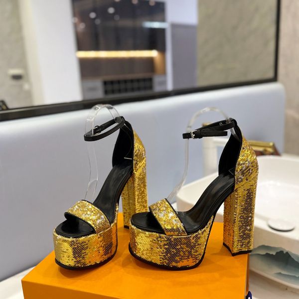 fame platform sandals the front water platform is 5.5cm thick heel height: 14.5cm design of the lipstick case platform designer factory foot, Black
fame platform sandals the front water platform is 5.5cm thick heel height: 14.5cm design of the lipstick case platform designer factory foot, Black