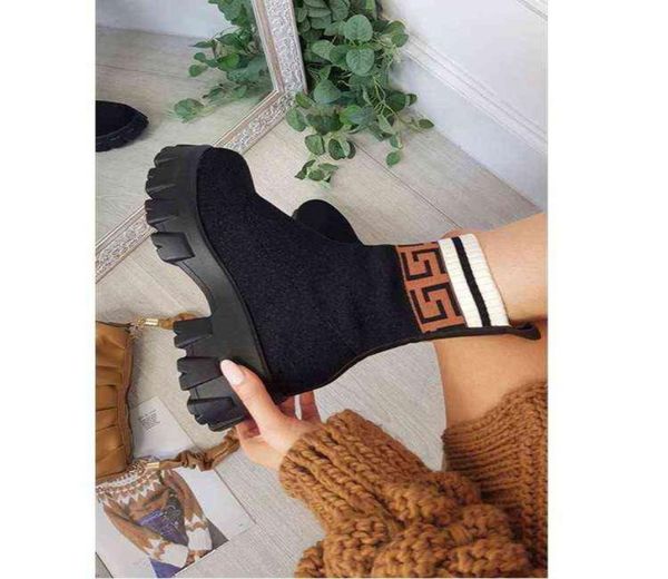 2021 autumn winter new couple socks shoes women thicksoled casual large size net red knitted short boots women botas de mujer y117196706, Black
2021 autumn winter new couple socks shoes women thicksoled casual large size net red knitted short boots women botas de mujer y117196706, Black