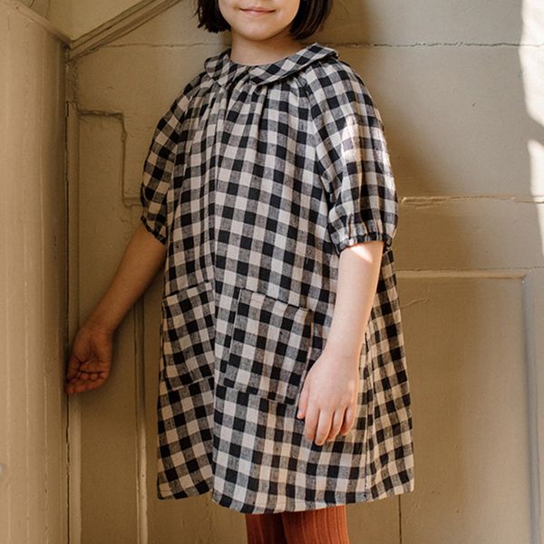 girl's dresses retro black plaid summer girls dress children's doll collar casual cotton puff sleeve dresses with pockets tz241 23, Red;yellow
girl's dresses retro black plaid summer girls dress children's doll collar casual cotton puff sleeve dresses with pockets tz241 23, Red;yellow