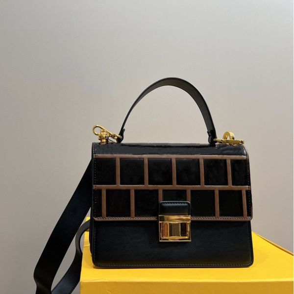 women's handbag designer bag fashion one shoulder bag luxury leather alphabet clamshell buckle crossbody bag elegant women's tote
women's handbag designer bag fashion one shoulder bag luxury leather alphabet clamshell buckle crossbody bag elegant women's tote