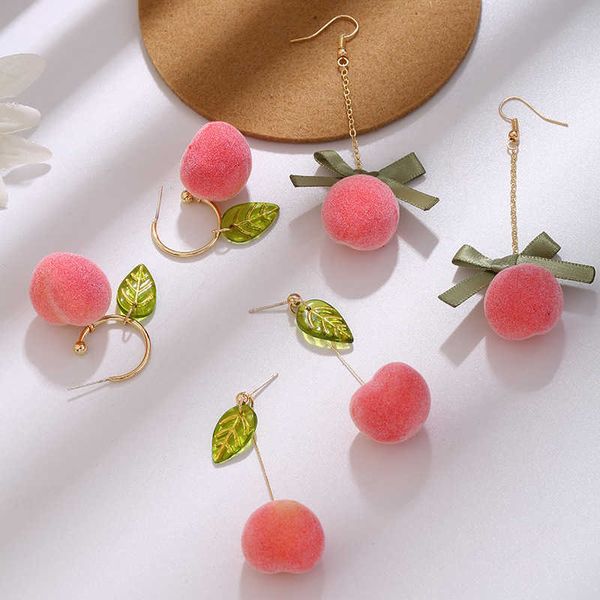 charm trendy korean 2021 new flocking peach earrings for women cute sweet pink peach leaves tassel earrings party jewelry gift aa230519, Golden
charm trendy korean 2021 new flocking peach earrings for women cute sweet pink peach leaves tassel earrings party jewelry gift aa230519, Golden
