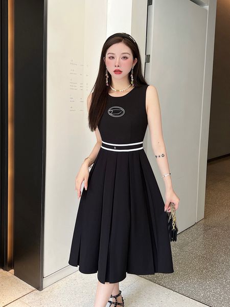 casual dresses designer dress summer new sleeveless dress casual dress slim fits 2 colors black white, Black;gray
casual dresses designer dress summer new sleeveless dress casual dress slim fits 2 colors black white, Black;gray