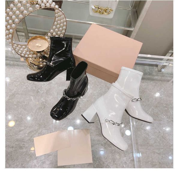 miu shoes miui miu designer luxury boots women boots shoes y2k style leather boot chunky heel martin boots mary jane pearl chain chunky heel
miu shoes miui miu designer luxury boots women boots shoes y2k style leather boot chunky heel martin boots mary jane pearl chain chunky heel
