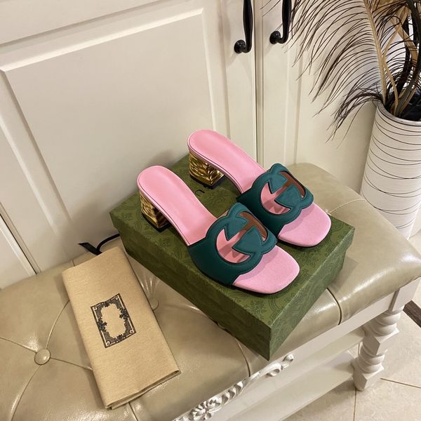 2023 new slipper designer womens slipper luxury fashion hollow out design genuine leather flatsole and high heel slipper, Black
2023 new slipper designer womens slipper luxury fashion hollow out design genuine leather flatsole and high heel slipper, Black