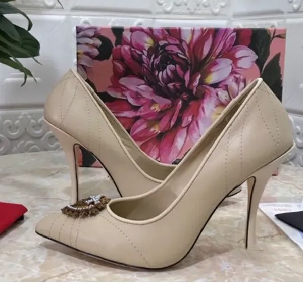 casual shoes luxury sandals genuine leather summer high heels fashion versatile style designer ladies beach h letter slippers 35-42, Black
casual shoes luxury sandals genuine leather summer high heels fashion versatile style designer ladies beach h letter slippers 35-42, Black