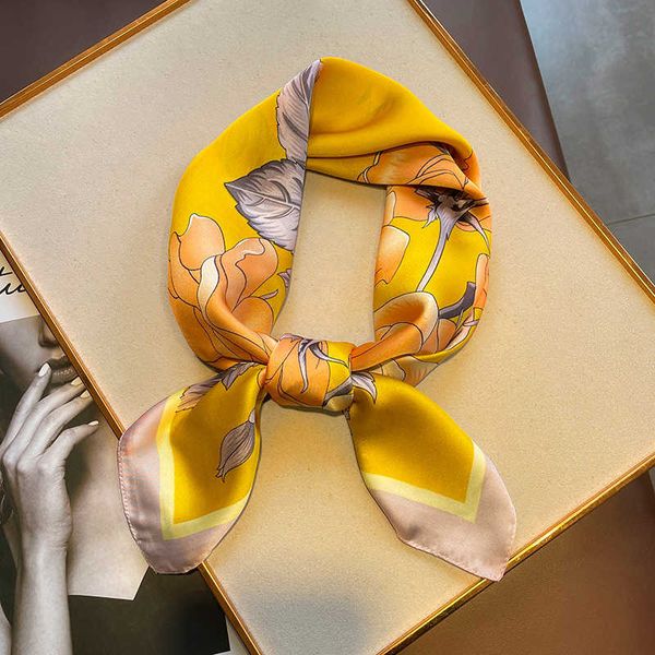 new print 70cm silk scarf women luxury square neck tie female spring shawl wraps bandana hand wrist foulard 2022 g220513, Blue;gray
new print 70cm silk scarf women luxury square neck tie female spring shawl wraps bandana hand wrist foulard 2022 g220513, Blue;gray