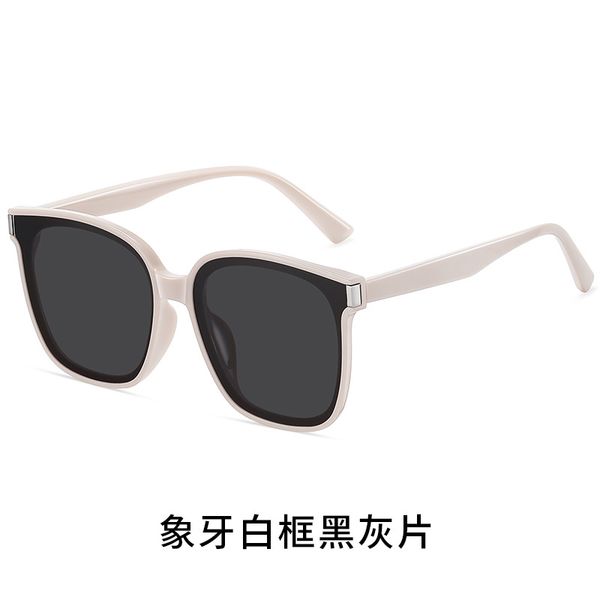 designer sunglasses for women mens sunglasses men fashion outdoor classic style eyewear goggles sport driving multiple style shades, White;black
designer sunglasses for women mens sunglasses men fashion outdoor classic style eyewear goggles sport driving multiple style shades, White;black